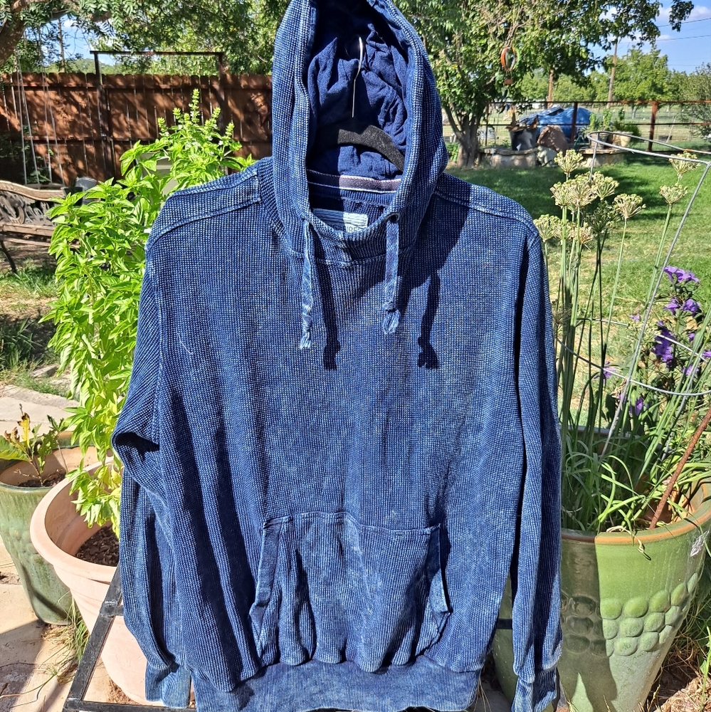 Ring of Fire distressed Hoodie Size L